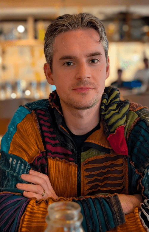 Derek Moreland as Dr. Danse